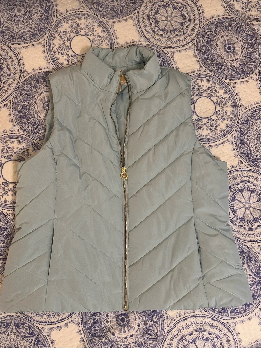 Michael Kors XL Quilted Puffer Vest Light Blue Gray Gold Hardware